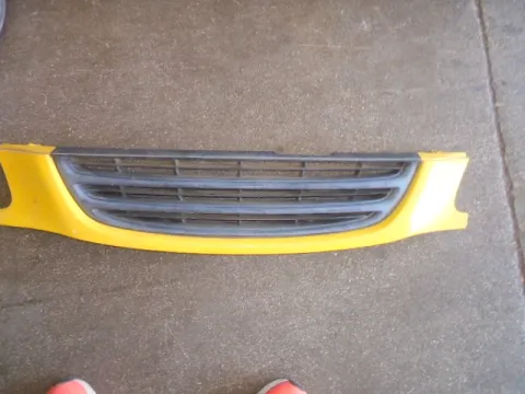 Μάσκα Ιμιτασιόν  για TOYOTA AVENSIS (1997 - 2000) (T220) Liftback - 5dr  Μάσκα Ιμιτασιόν  για TOYOTA AVENSIS (1997 - 2000) (T220) Liftback - 5dr
