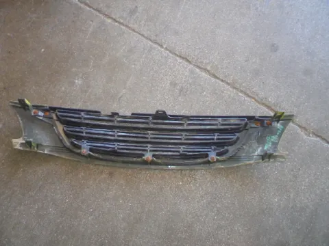 Μάσκα Ιμιτασιόν  για TOYOTA AVENSIS (1997 - 2000) (T220) Liftback - 5dr  -  Μάσκα Ιμιτασιόν  για TOYOTA AVENSIS (1997 - 2000) (T220) Liftback - 5dr  -