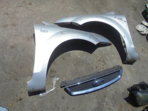 Μούρη (με καπό και φτερά) για FORD FOCUS (2004 - 2008) Mk2a (DA3 - C307) *Γ* - 