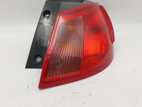 Φανάρι Πίσω Δεξί για MITSUBISHI COLT (2005 - 2008 ) (CZ) Hatchback - 3dr (CZ3) Φανάρι Πίσω Δεξί για MITSUBISHI COLT (2005 - 2008 ) (CZ) Hatchback - 3dr (CZ3)