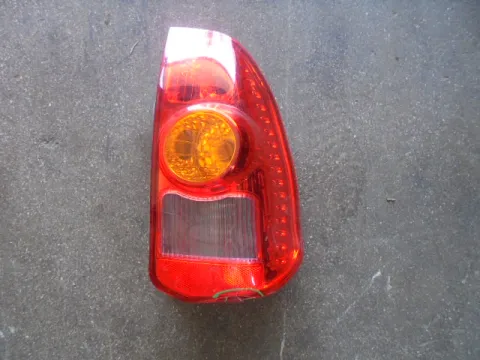 Φανάρι Πίσω Δεξί Ραγισμένο για MITSUBISHI SPACE STAR (2002 - 2006) (DG)  Φανάρι Πίσω Δεξί Ραγισμένο για MITSUBISHI SPACE STAR (2002 - 2006) (DG)