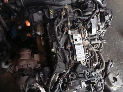 Κινητήρας Κορμός - Καπάκι YH01 για PEUGEOT 3008 (2017 - ) 1500 Diesel (YH01) BlueHDI 100hp  Κινητήρας Κορμός - Καπάκι YH01 για PEUGEOT 3008 (2017 - ) 1500 Diesel (YH01) BlueHDI 100hp