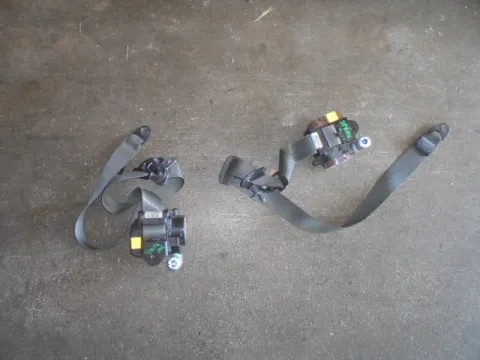 Ζώνες Ασφαλείας Σετ Αριστερή Δεξιά για CHEVROLET - DAEWOO SPARK (2010 - 2012) Hatchback - 5dr  Ζώνες Ασφαλείας Σετ Αριστερή Δεξιά για CHEVROLET - DAEWOO SPARK (2010 - 2012) Hatchback - 5dr