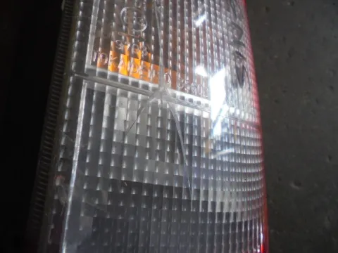 Φανάρι Πίσω Δεξί Ραγισμένο  για SUZUKI IGNIS (2000 - 2003) (RG) Hatchback - 5dr , Hatchback - 3dr  - 