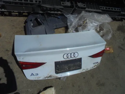 Καπό Πίσω για AUDI A3 (2014 - 2016) (8V) Sedan - 4dr *Γ* Καπό Πίσω για AUDI A3 (2014 - 2016) (8V) Sedan - 4dr *Γ*