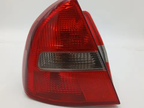 Φανάρι Πίσω Αριστερό για MITSUBISHI CARISMA (1999 - 2004) (DA) Liftback - 5dr Φανάρι Πίσω Αριστερό για MITSUBISHI CARISMA (1999 - 2004) (DA) Liftback - 5dr