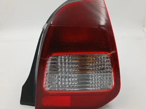 Φανάρι Πίσω Δεξί για MITSUBISHI COLT (1999 - 2004) (CJ) Φανάρι Πίσω Δεξί για MITSUBISHI COLT (1999 - 2004) (CJ)