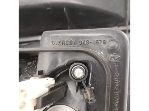 Φανάρι Πίσω Δεξί για MITSUBISHI COLT (1999 - 2004) (CJ) - 