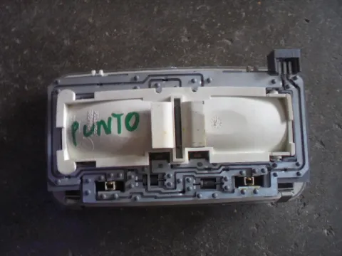 Μπλαφονίερα Οροφής 785244963 για FIAT PUNTO (1999 - 2003) (188)  -  Μπλαφονίερα Οροφής 785244963 για FIAT PUNTO (1999 - 2003) (188)  -