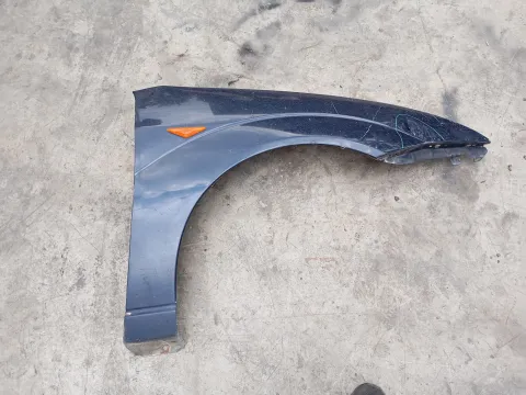 Φτερό Εμπρός Δεξιό (Ελαττωματικό)  για FORD FOCUS (1998 - 2001) Mk1a  Φτερό Εμπρός Δεξιό (Ελαττωματικό)  για FORD FOCUS (1998 - 2001) Mk1a