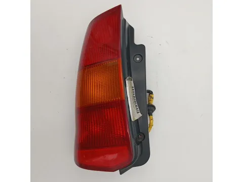 Φανάρι Πίσω Αριστερό (ΚΙΤΡΙΝΟ ΦΛΑΣ) για MITSUBISHI SPACE STAR (1998 - 2002) (DG) -   Φανάρι Πίσω Αριστερό (ΚΙΤΡΙΝΟ ΦΛΑΣ) για MITSUBISHI SPACE STAR (1998 - 2002) (DG) -
