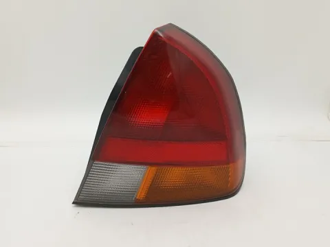 Φανάρι Πίσω Δεξί για MITSUBISHI CARISMA (1996 - 1999) (DA) Liftback - 5dr Φανάρι Πίσω Δεξί για MITSUBISHI CARISMA (1996 - 1999) (DA) Liftback - 5dr
