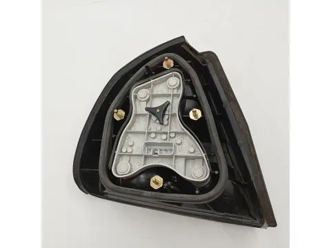 Φανάρι Πίσω Δεξί για MITSUBISHI CARISMA (1996 - 1999) (DA) Liftback - 5dr -  Φανάρι Πίσω Δεξί για MITSUBISHI CARISMA (1996 - 1999) (DA) Liftback - 5dr -