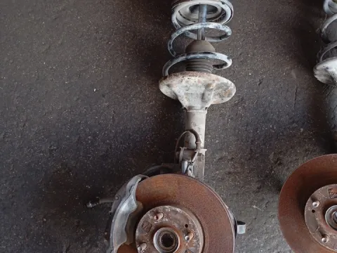 Άκρο Πλήρες Εμπρός Αριστερό Με ABS για MAZDA 323 (1986 - 1989)  Άκρο Πλήρες Εμπρός Αριστερό Με ABS για MAZDA 323 (1986 - 1989)