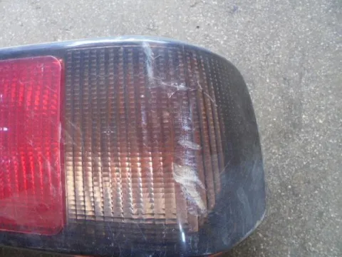 Φανάρι Πίσω Δεξί Ραγισμένο για FORD SIERRA (1990 - 1992) Mk2b (GBC, GBG) Hatchback - 3-5dr , (GBG, GB4) Sedan - 4dr  - 