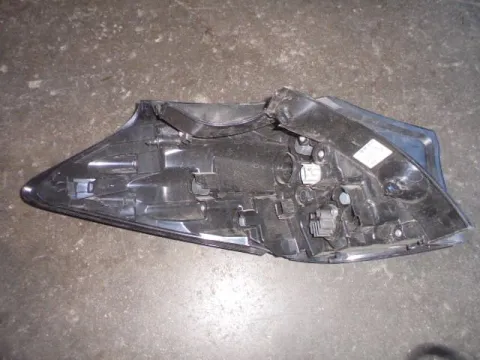 Φανάρι Πίσω Δεξί LED  Σπασμένο για TOYOTA YARIS CROSS (2020 -)  - 