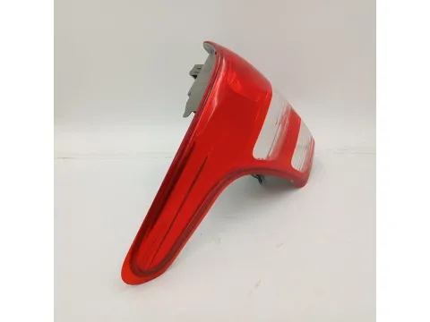 Φανάρι Πίσω Αριστερό για MITSUBISHI L200 (2015 - ) - 