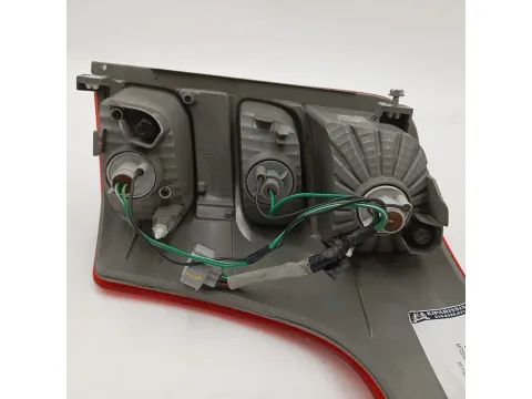 Φανάρι Πίσω Αριστερό για MITSUBISHI L200 (2015 - ) - 