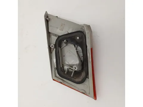 Φανάρι Πίσω Δεξί Καπού για MITSUBISHI LANCER (1997 - 2004) (CK) Sedan - 4dr  -  Φανάρι Πίσω Δεξί Καπού για MITSUBISHI LANCER (1997 - 2004) (CK) Sedan - 4dr  -