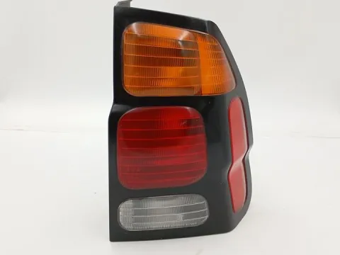Φανάρι Πίσω Δεξί για MITSUBISHI PAJERO (1998 - 2000) SPORT (K90) Φανάρι Πίσω Δεξί για MITSUBISHI PAJERO (1998 - 2000) SPORT (K90)
