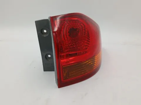 Φανάρι Πίσω Δεξί για MITSUBISHI PAJERO (2013 - ) SPORT Φανάρι Πίσω Δεξί για MITSUBISHI PAJERO (2013 - ) SPORT
