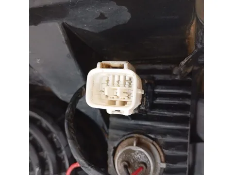 Φανάρι Πίσω Αριστερό για MITSUBISHI PAJERO Montero/Shogun (2003 - 2006) (V60) , (2003 - 2006) (V70) -  Φανάρι Πίσω Αριστερό για MITSUBISHI PAJERO Montero/Shogun (2003 - 2006) (V60) , (2003 - 2006) (V70) -