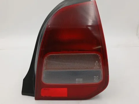 Φανάρι Πίσω Δεξί για MITSUBISHI COLT (1996 - 1998) (CJ) Φανάρι Πίσω Δεξί για MITSUBISHI COLT (1996 - 1998) (CJ)