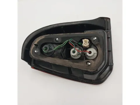 Φανάρι Πίσω Δεξί για MITSUBISHI COLT (1996 - 1998) (CJ) -  Φανάρι Πίσω Δεξί για MITSUBISHI COLT (1996 - 1998) (CJ) -