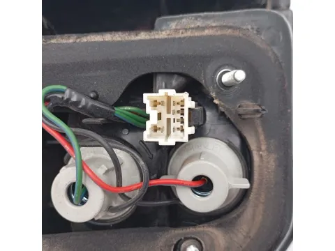 Φανάρι Πίσω Δεξί για MITSUBISHI COLT (1996 - 1998) (CJ) -  Φανάρι Πίσω Δεξί για MITSUBISHI COLT (1996 - 1998) (CJ) -