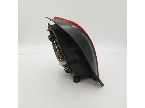 Φανάρι Πίσω Δεξί για MITSUBISHI COLT (1996 - 1998) (CJ) -  Φανάρι Πίσω Δεξί για MITSUBISHI COLT (1996 - 1998) (CJ) -