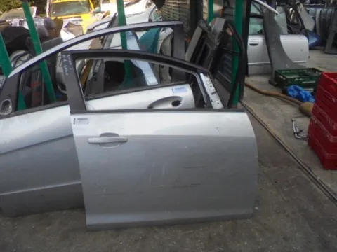 Πόρτα Εμπρός Δεξιά για OPEL ASTRA (2010 - 2012) J Hatchback - 5dr , (2012 - 2016) J *Γ* Πόρτα Εμπρός Δεξιά για OPEL ASTRA (2010 - 2012) J Hatchback - 5dr , (2012 - 2016) J *Γ*