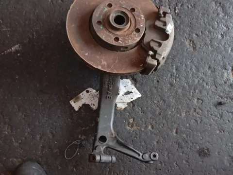 Άκρο Πλήρες Εμπρός Δεξί Με ABS AE για AUDI A4 (1995 - 1998) (8D)  Άκρο Πλήρες Εμπρός Δεξί Με ABS AE για AUDI A4 (1995 - 1998) (8D)