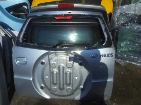 Πορτ-Μπαγκάζ Με Σπασμένο Τζάμι για DAIHATSU TERIOS (2006 - 2009) (J200) SUV- ΕΚΤΟΣ ΔΡΟΜΟΥ - 5 dr (JDAJ210G)  Πορτ-Μπαγκάζ Με Σπασμένο Τζάμι για DAIHATSU TERIOS (2006 - 2009) (J200) SUV- ΕΚΤΟΣ ΔΡΟΜΟΥ - 5 dr (JDAJ210G)