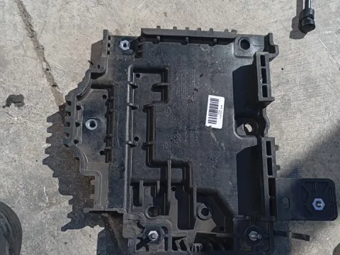 Βάση Μπαταρίας για HYUNDAI i10 (2019 - 2023) 1000 (G3LD) Petrol MPi 75hp *ΔΒ* Βάση Μπαταρίας για HYUNDAI i10 (2019 - 2023) 1000 (G3LD) Petrol MPi 75hp *ΔΒ*