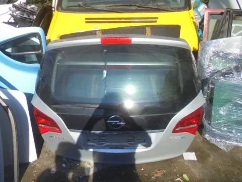Πορτ-Μπαγκάζ για OPEL MERIVA (2010 - 2014)  Πορτ-Μπαγκάζ για OPEL MERIVA (2010 - 2014)