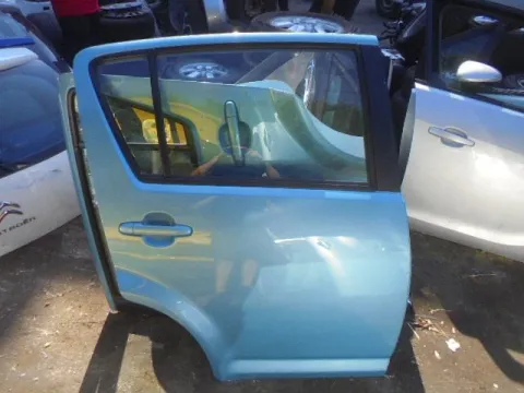 Πόρτα Πίσω Δεξιά για DAIHATSU SIRION (2006 - ) (M300) (M301) *Ε* Πόρτα Πίσω Δεξιά για DAIHATSU SIRION (2006 - ) (M300) (M301) *Ε*