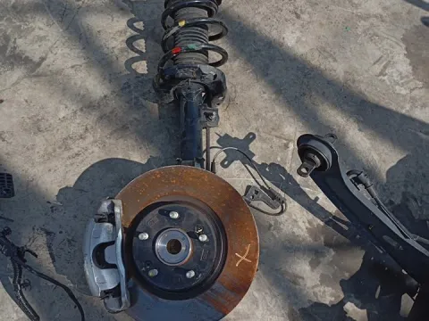 Άκρο Πλήρες Εμπρός Αριστερό Με ABS για KIA XCEED (2022 - ) F-L 1500 (G4LK) petrol T-GDI 160 Mild Hybrid 48V 