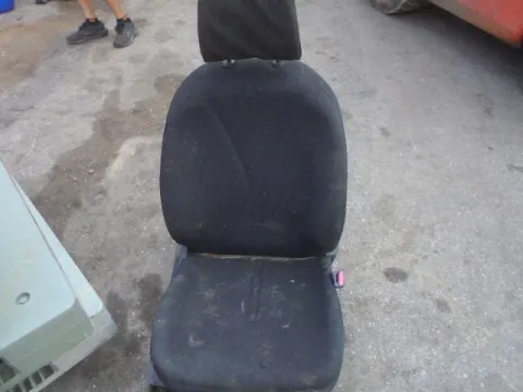 Καθίσμα  Εμπρός Δεξιό Με Αερόσακο για TOYOTA YARIS (2009 - 2012) (XP90) *Ν΄΄έα Γενι΄΄΄α*  Καθίσμα  Εμπρός Δεξιό Με Αερόσακο για TOYOTA YARIS (2009 - 2012) (XP90) *Ν΄΄έα Γενι΄΄΄α*