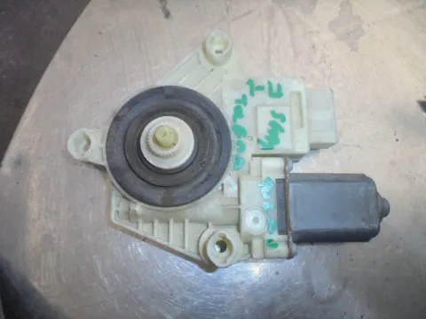 Γρύλος Παραθύρου Μοτερ Πίσω Αριστερό 6PIN A64674112 για SEAT TOLEDO (2013 - 2018) *Ο* Γρύλος Παραθύρου Μοτερ Πίσω Αριστερό 6PIN A64674112 για SEAT TOLEDO (2013 - 2018) *Ο*