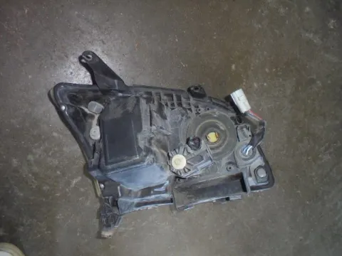 Φανάρι Εμπρός Αριστερό Ιμιτασιόν για TOYOTA AVENSIS (2003 - 2006) (T250) Liftback - 5dr , Sedan - 4dr , S-Wagon - 5dr  -  Φανάρι Εμπρός Αριστερό Ιμιτασιόν για TOYOTA AVENSIS (2003 - 2006) (T250) Liftback - 5dr , Sedan - 4dr , S-Wagon - 5dr  -