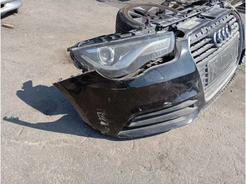 Μούρη (με καπό και φτερά) με Xenon Φανάρια για AUDI A1 (2010 - 2015) (8X)  -  Μούρη (με καπό και φτερά) με Xenon Φανάρια για AUDI A1 (2010 - 2015) (8X)  -