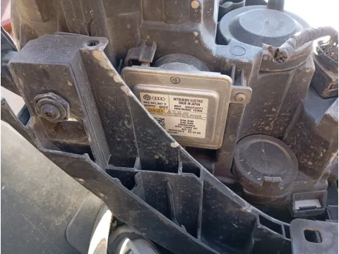 Μούρη (με καπό και φτερά) με Xenon Φανάρια για VW POLO (2009 - 2014) (6R) GTI -  Μούρη (με καπό και φτερά) με Xenon Φανάρια για VW POLO (2009 - 2014) (6R) GTI -
