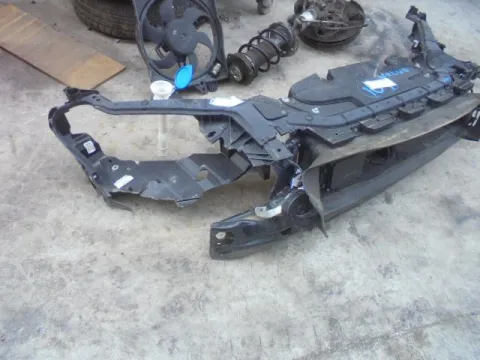 Μετώπη Ελαττωματική Με Ψυγεία για VOLVO V40 (2013 - ) Hatchback - 5dr *Γ* -  Μετώπη Ελαττωματική Με Ψυγεία για VOLVO V40 (2013 - ) Hatchback - 5dr *Γ* -