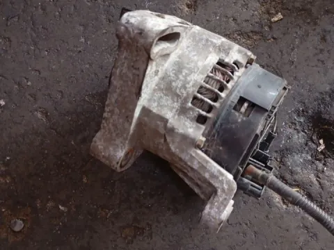 Δυναμό - Εναλλάκτης για FIAT PUNTO (1994 - 1999) (176) 1200 (176B9.000) Petrol 86 16V  Δυναμό - Εναλλάκτης για FIAT PUNTO (1994 - 1999) (176) 1200 (176B9.000) Petrol 86 16V