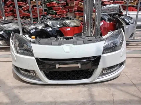 Μούρη (με καπό και φτερά) με Xenon Φανάρια για RENAULT MEGANE (2012 - 2014) GT Line Μούρη (με καπό και φτερά) με Xenon Φανάρια για RENAULT MEGANE (2012 - 2014) GT Line