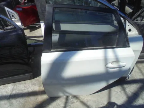 Πόρτα Πίσω Αριστερή για TOYOTA AURIS (2013 - 2015) , (2016 - ) *Ε* Πόρτα Πίσω Αριστερή για TOYOTA AURIS (2013 - 2015) , (2016 - ) *Ε*