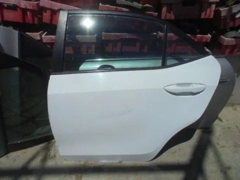 Πόρτα Πίσω Αριστερή για TOYOTA COROLLA (2013 - 2016) Sedan - 4dr *Ε* Πόρτα Πίσω Αριστερή για TOYOTA COROLLA (2013 - 2016) Sedan - 4dr *Ε*