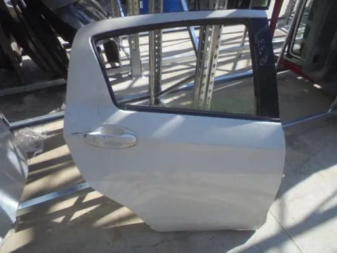 Πόρτα Πίσω Δεξιά για TOYOTA YARIS (2012 - 2014) ( ) Hatchback - 5dr *Ε* Πόρτα Πίσω Δεξιά για TOYOTA YARIS (2012 - 2014) ( ) Hatchback - 5dr *Ε*