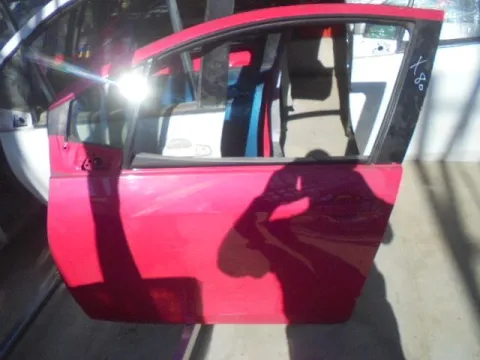 Πόρτα Εμπρός Αριστερή για TOYOTA YARIS (2012 - 2014) ( ) Hatchback - 5dr *Ε* Πόρτα Εμπρός Αριστερή για TOYOTA YARIS (2012 - 2014) ( ) Hatchback - 5dr *Ε*