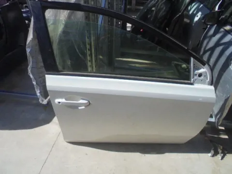 Πόρτα Εμπρός Δεξιά για TOYOTA AURIS (2013 - 2015) Hatchback - 5dr *Ε* Πόρτα Εμπρός Δεξιά για TOYOTA AURIS (2013 - 2015) Hatchback - 5dr *Ε*